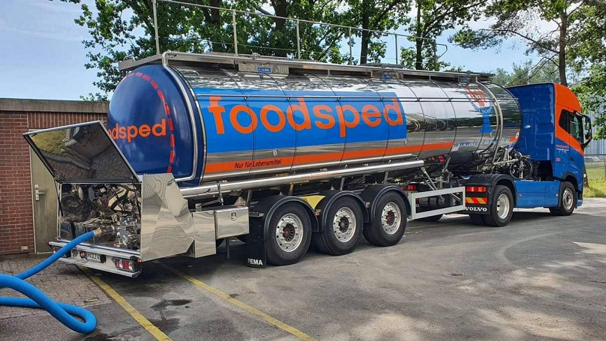 Práce - řidič kamionu, Služby zákazníkům v Čechách, Foodsped Práce - řidič kamionu, Služby zákazníkům v Čechách, Foodsped
