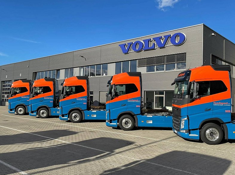 Transport flüssige Lebensmittel / Tankwagen von Foodsped